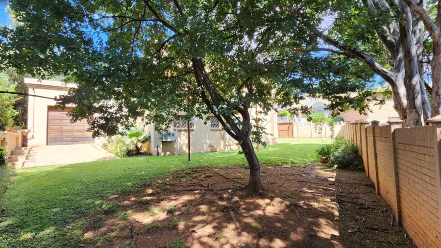 To Let 4 Bedroom Property for Rent in Cashan North West